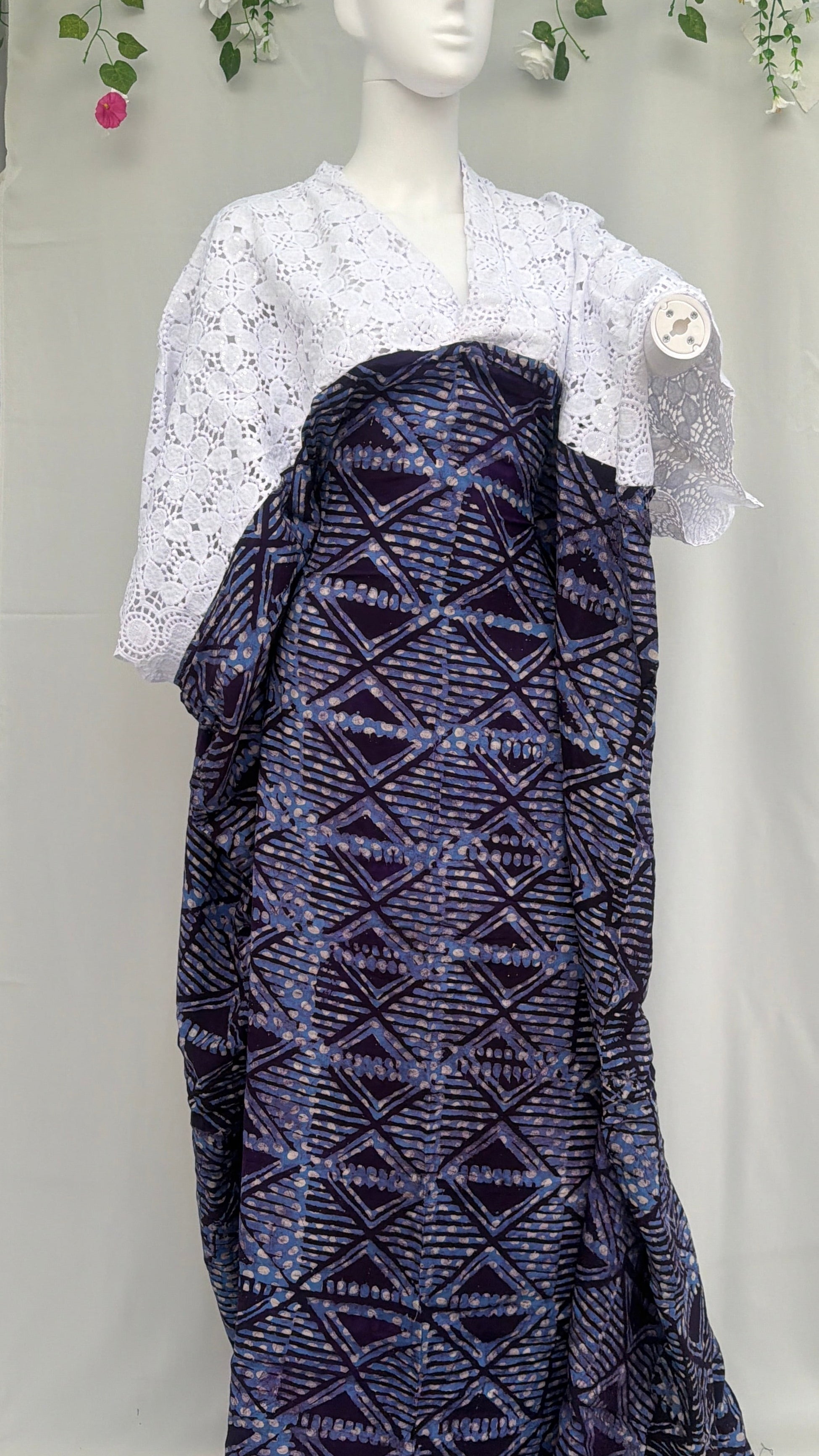Abigail dress Purple and White